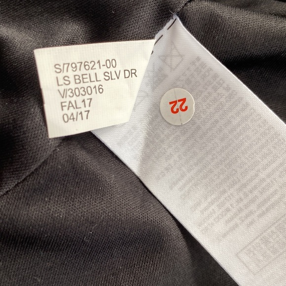 NWT Banana Republic Flounce Sleeve Dress - Picture 7 of 7